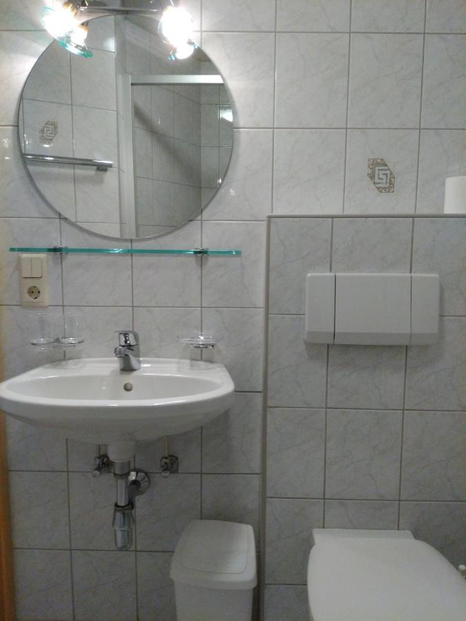 Bed and Breakfast Haus Edelweiss Єрценс Екстер'єр фото